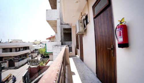 Triple Room with Private Bathroom