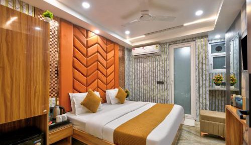 Queen Room