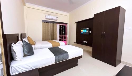 Deluxe Family Room