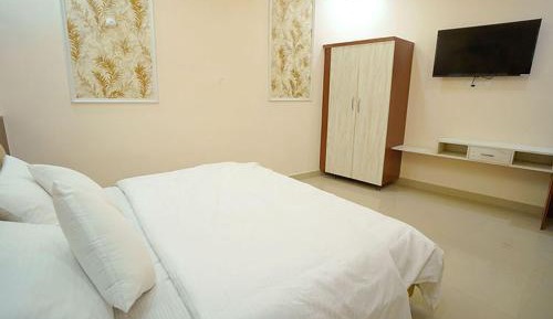Double or Twin Room with Private Bathroom