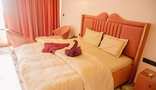 Deluxe Double Room with Balcony and Sea View