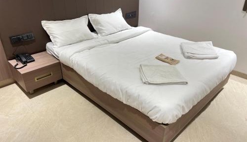 Deluxe Single Room