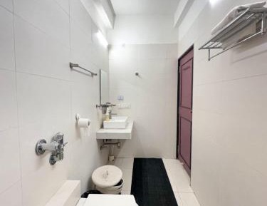 Deluxe Double Room with Extra Bed