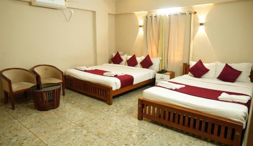 Deluxe Family Suite
