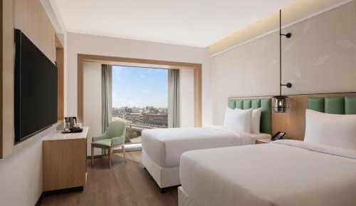 Twin Room with City View - Complimentary Welcome Drink, 15% Discount on F&B and Laundry