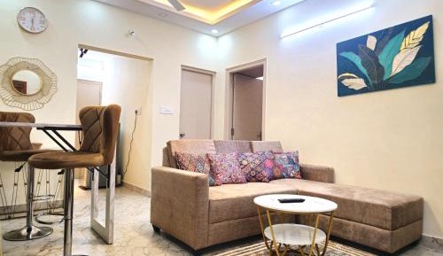 One-Bedroom Apartment with Balcony