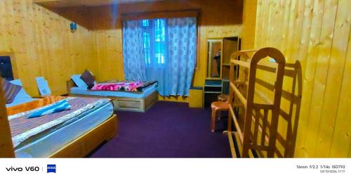 Triple Room with Mountain View