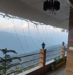 Family Room with Mountain View