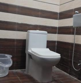 Deluxe Double Room (2 Adults + 1 Child)