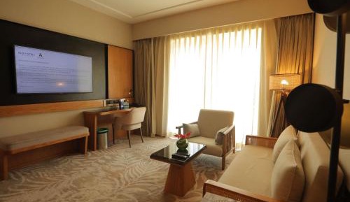 Superior Suite with Pool view and Lounge Access - Happy Hours 6:30 PM to 8:30 PM
