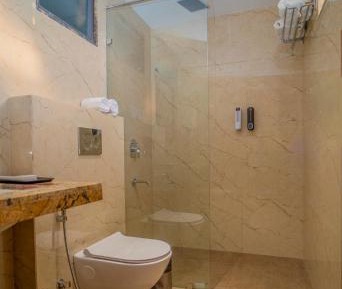 Deluxe Double Room: Complimentary Hi-Tea, Early Check-In upto 3 hours (subject to availability)