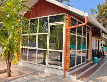Small Double or Twin Room