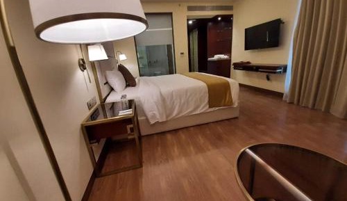 Large Double Room