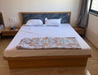 Basic Triple Room