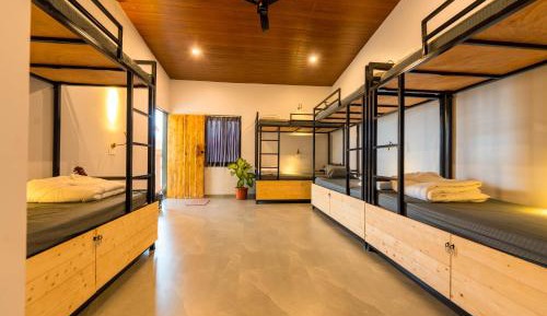 Bed in 8-Bed Mixed Dormitory Room