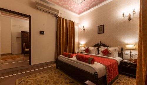 Vasundhara Room