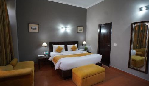 Superior King Room