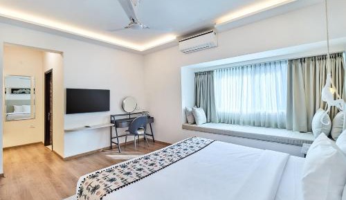 Three-Bedroom Premium Apartment