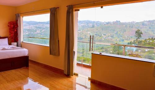 Quadruple Room with Balcony