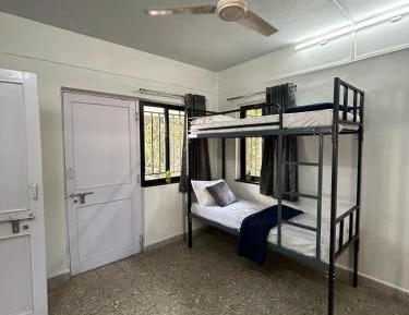 Bed in 6-Bed Mixed Dormitory Room