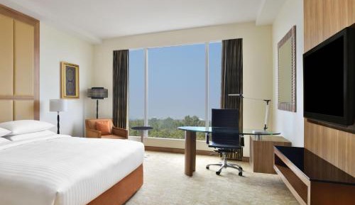 King Room with Pool View