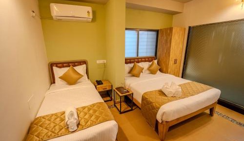 Superior Triple Room
