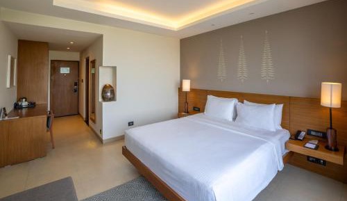 Standard King Room with 15% off on Spa and F&B