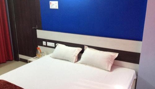 Deluxe Double Room with Shower
