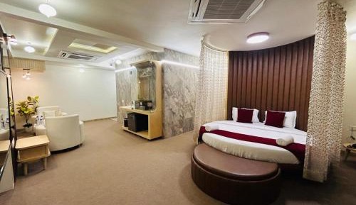 Superior Suite