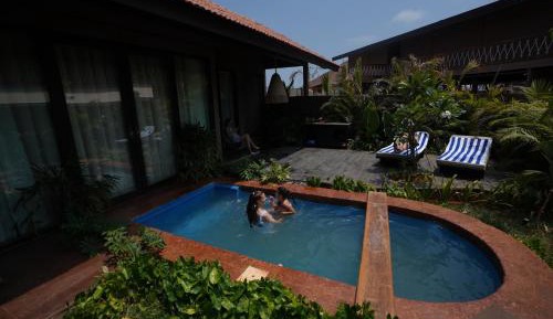 Beach House - 10% Discount on Food & Beverage