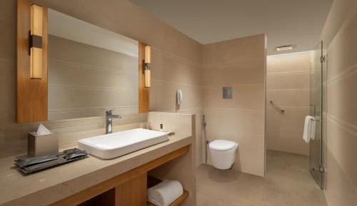 Junior King Suite