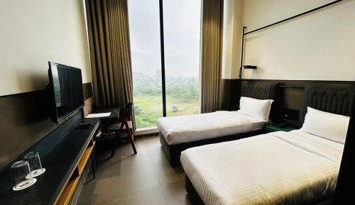 Deluxe Double or Twin Room