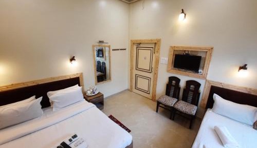 Economy Triple Bed Non View