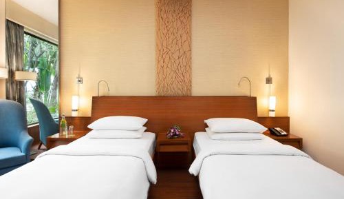 Twin Room with Pool View