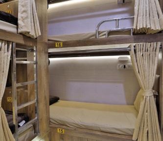 Bunk Bed in Male Dormitory Room 