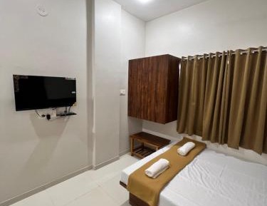 Quad Room Non AC