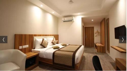 Deluxe Double or Twin Room
