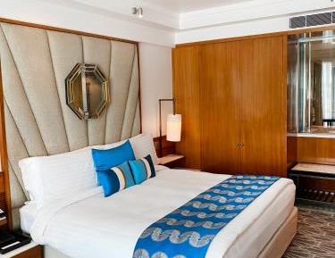 Premium King Room with Sea View