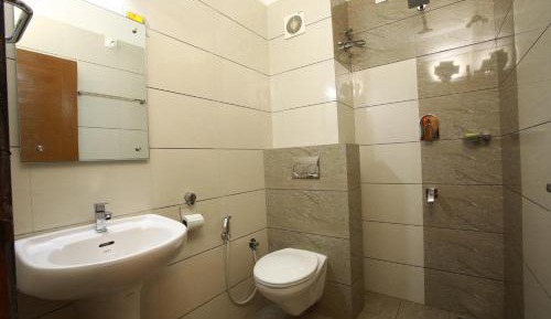 Deluxe Double or Twin Room (Non AC room)