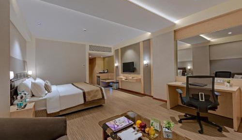 Fern Club Room