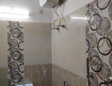 Deluxe Double Room (2 Adults + 1 Child)