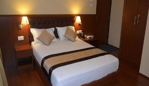 Superior Double or Twin Room with City View