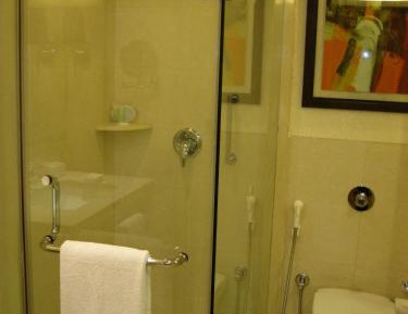 Superior Room with 15% discount on Food and Beverages & 10% off on Laundry