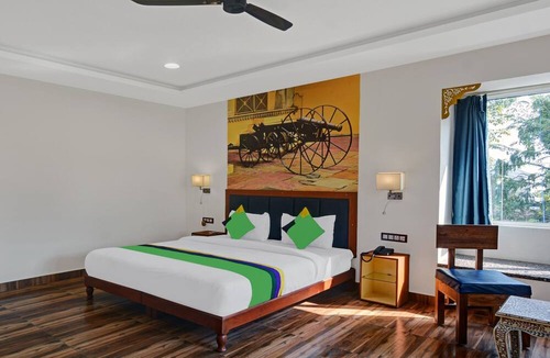 Bedla Hotel | Treebo Trend The Lavit Malhar With Mountain View