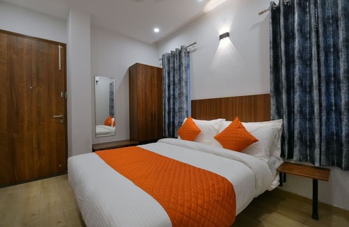 Indirapuram Hotel | Hotel Admire Inn By F9 Hotels