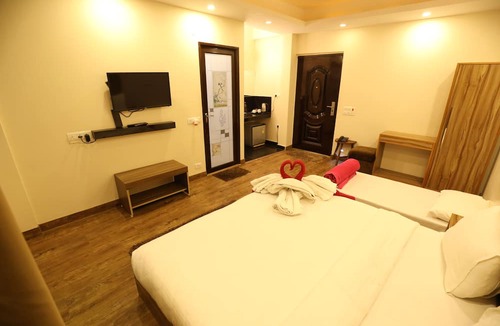 Jogiyana Hotel | Avenue 18 Resort