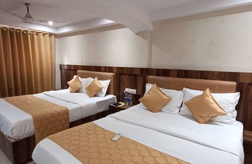Girgaon Hotel | RK Hotel