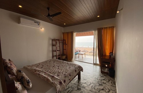 Agonda Hotel | The village agonda beach cottages