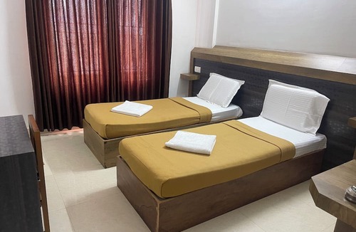 Kalasipalya Cabin | B SIX HOTEL AND LODGE