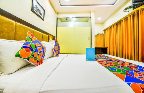 Sakinaka Hotel | Fabhotel Ascot International II